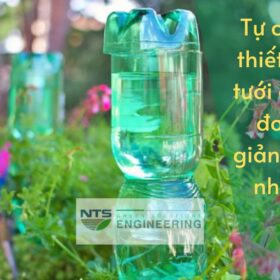 Tự chế béc tưới cây với đầu tưới làm bằng chai nhựa bỏ đi